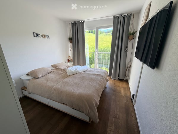 4.5-Zimmer-Maisonette-Wohnung mit traumhafter Aussicht 7