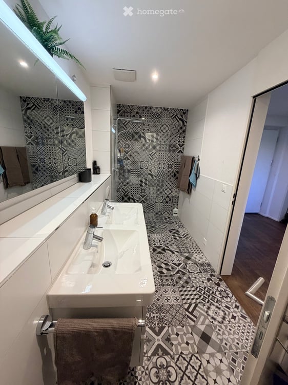 4.5-Zimmer-Maisonette-Wohnung mit traumhafter Aussicht 8