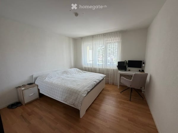 Helle 3-Zimmer-Wohnung mit grossem Balkon in Urdorf 7