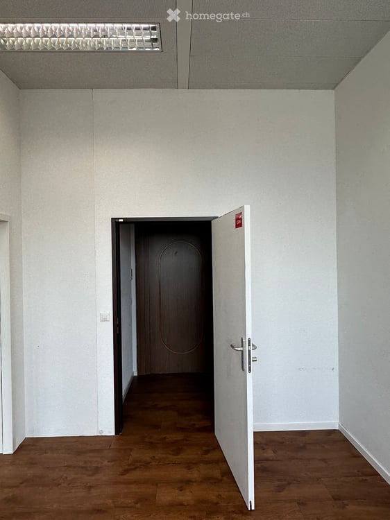 Zentrale Lage, vollständig ausgebaut - vielseitig nutzbar für Ihr Business 7