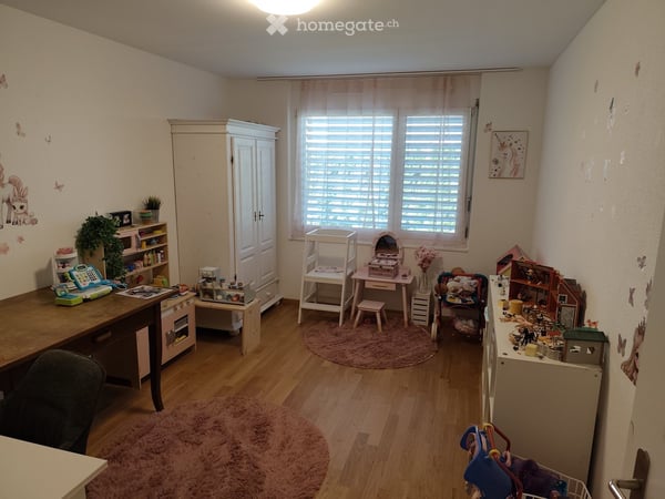 Geräumige 4.5-Zimmer-Wohnung, zwei Tiefgaragen, grosser Garten,  in Oberriet SG 5