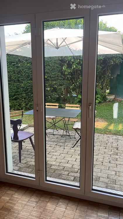 3½-Zimmer-Gartenwohnung inkl. Parkplatz mit 116 m², eigenem Garten und zwei Sitzplätzen 3