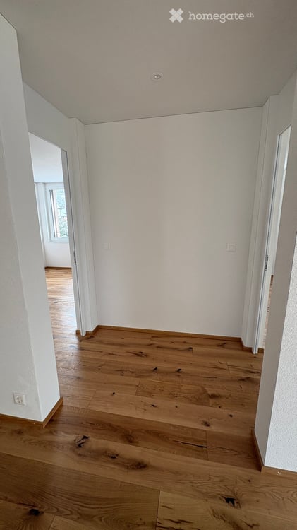 4.5‑Zimmer‑Neubauwohnung mit 2 Tiefgaragenparkplätzen – per sofort / per Vereinbarung 4