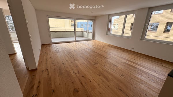 4.5‑Zimmer‑Neubauwohnung mit 2 Tiefgaragenparkplätzen – per sofort / per Vereinbarung 2