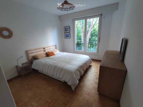 Charming 4-Room Apartment with Balcony in Genève – Available August 15th 4