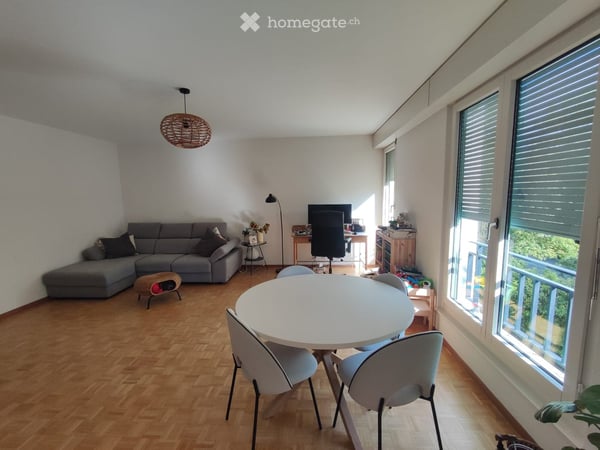 Charming 4-Room Apartment with Balcony in Genève – Available August 15th 2