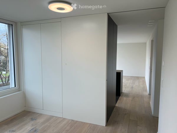 Modernes Wohnen im Grünen mit Gartensitzplatz 4