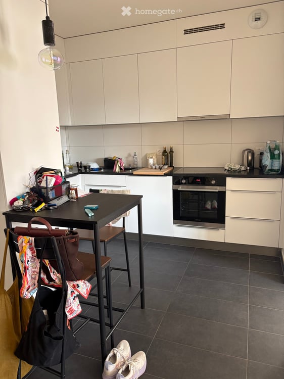 Spacieux appartement de 4.5 pièces avec balcon au cœur de Genève – Rue Butini 7