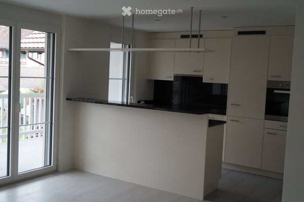 Attraktive, moderne Wohnung in ruhiger Lage in Pfungen (ZH) 2