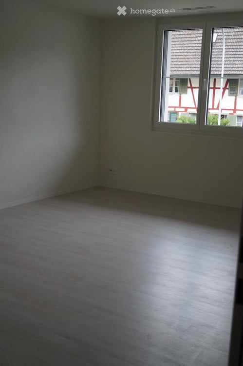 Attraktive, moderne Wohnung in ruhiger Lage in Pfungen (ZH) 4