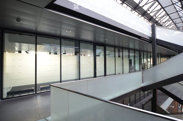 Moderne Büroräume mit Seesicht im Hauptbahnhof Zug 3