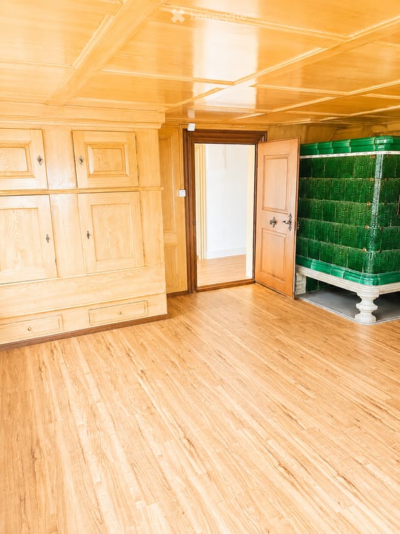 Charmante 2.5-Zimmer- in Historischen Liegenschaft, Oberrieden – sofort verfügbar 8