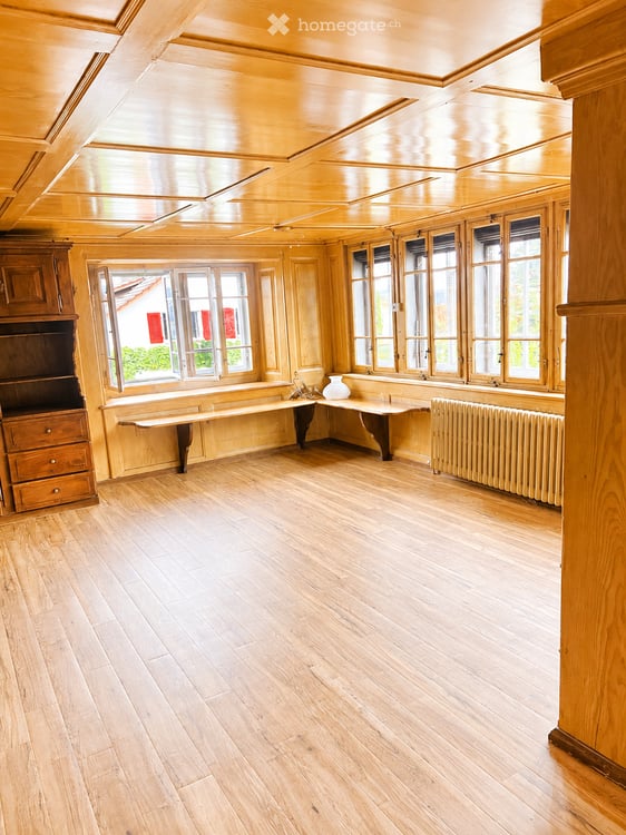 Charmante 2.5-Zimmer- in Historischen Liegenschaft, Oberrieden – sofort verfügbar 5