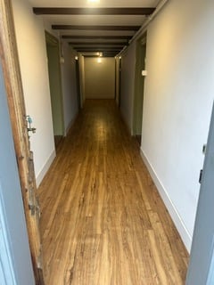 Charmante 2.5-Zimmer-Altbauwohnung in Oberrieden – sofort verfügbar 4