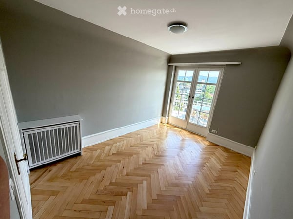 Nahe Basel/Riehen: Stilvolle 4-Zimmer-Wohnung in Gartenstadt-Villa mit Parklandschaft 10