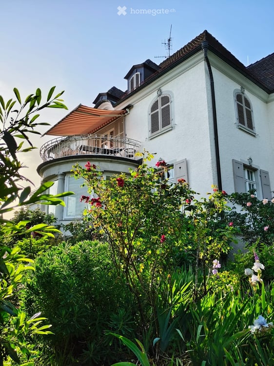 Nahe Basel/Riehen: Stilvolle 4-Zimmer-Wohnung in Gartenstadt-Villa mit Parklandschaft 1