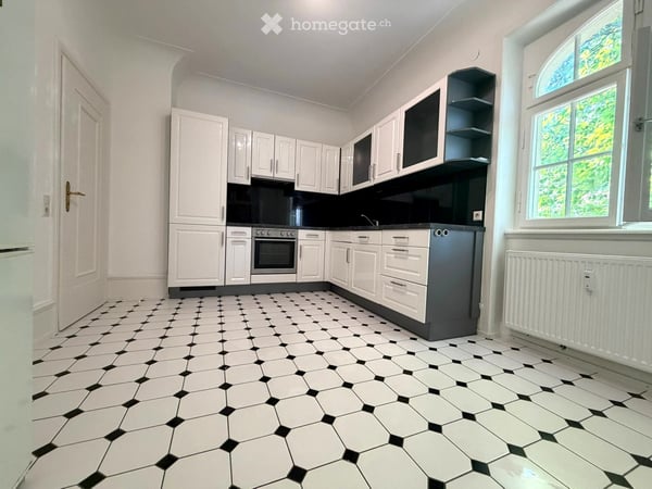 Nahe Basel/Riehen: Stilvolle 4-Zimmer-Wohnung in Gartenstadt-Villa mit Parklandschaft 13