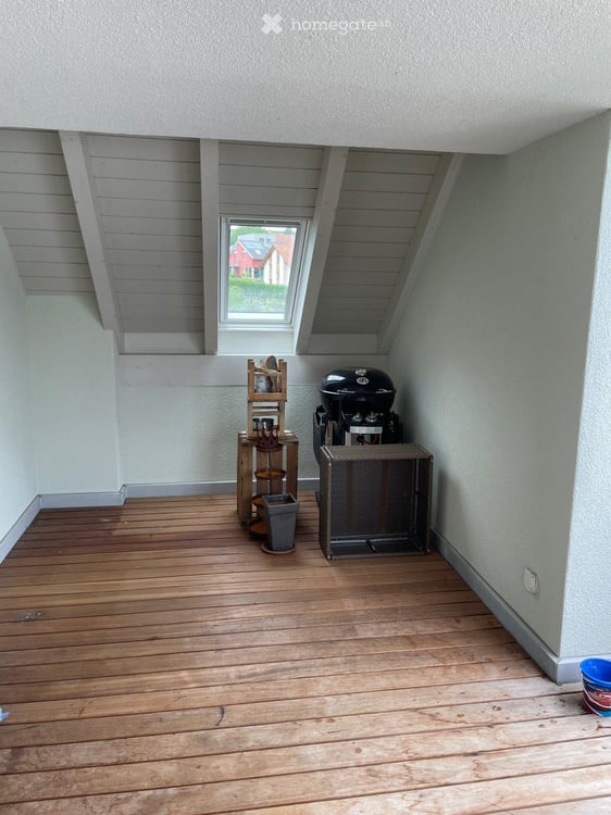 Grosszügige 6.5-Zimmer-Maisonette-Wohnung in Mettmenstetten – sofort verfügbar! 4