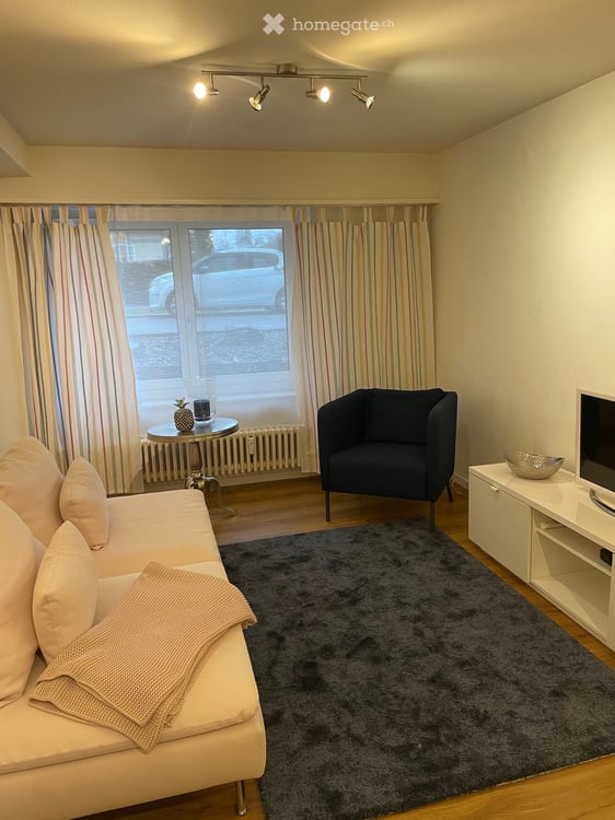 Gemütliche 2 Z. Wohnung möbliert - Cozy furnished 2 room apartment 2