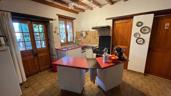 Charmantes Bauernhaus aus dem 19. Jahrhundert in Romenay, Frankreich 2