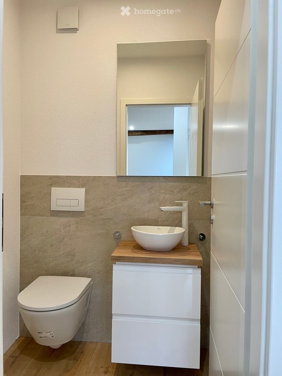 Moderne wunderschöne Maisonett-Wohnung Mitten im Städli von Neunkirch mit Balkon 4