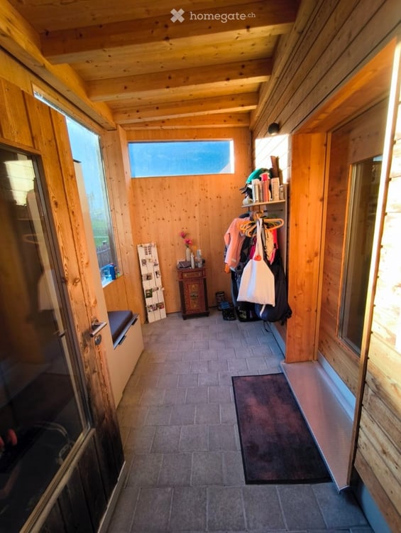 Modernes Einfamilienhaus mit Bergpanorama und Seesicht 2