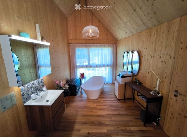 Modernes Einfamilienhaus mit Bergpanorama und Seesicht 17
