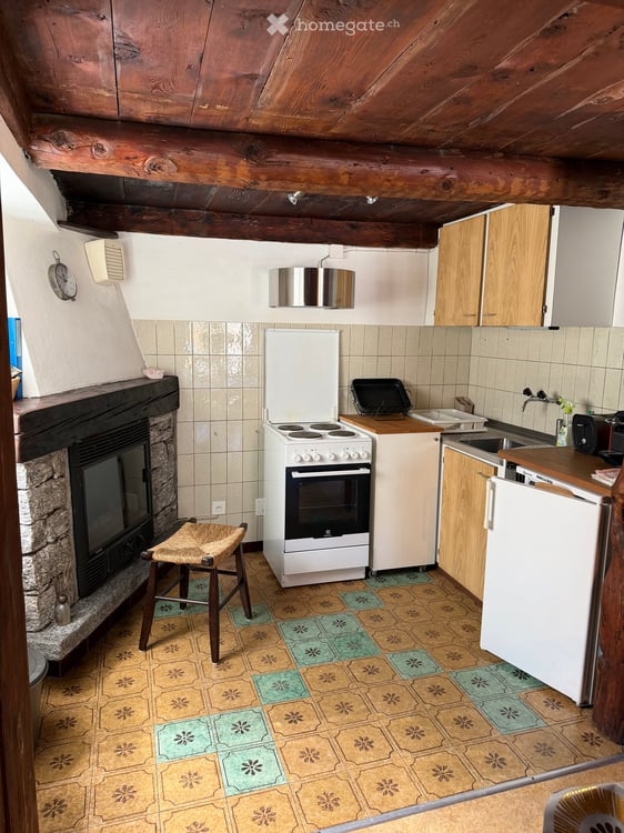 Rustikales 3-Zimmer-Ferienhaus zur Miete in Piano di Peccia, Tessin 2