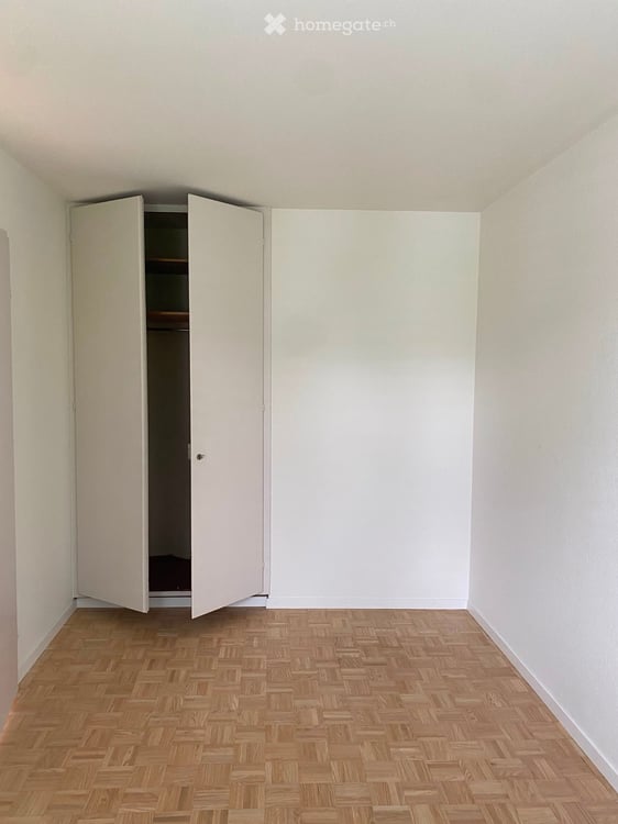 Befristete 4-Zimmerwohnung in Dietlikon (bis 31.03.2027) 8