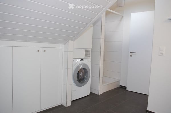 Helle 1.5-Zimmer-Wohnung mit Balkon und Panoramablick in Volketswil 6