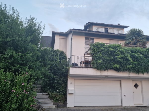 Spacious 9-Room Family Home in Oberlunkhofen 12