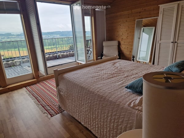Spacious 9-Room Family Home in Oberlunkhofen 16