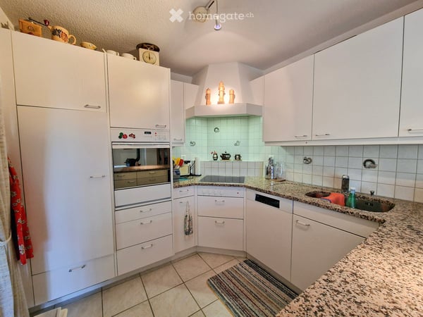 Liebevolle 4½-Zimmerwohnung mit traumhafter Aussicht ins Taminatalin Valens 8