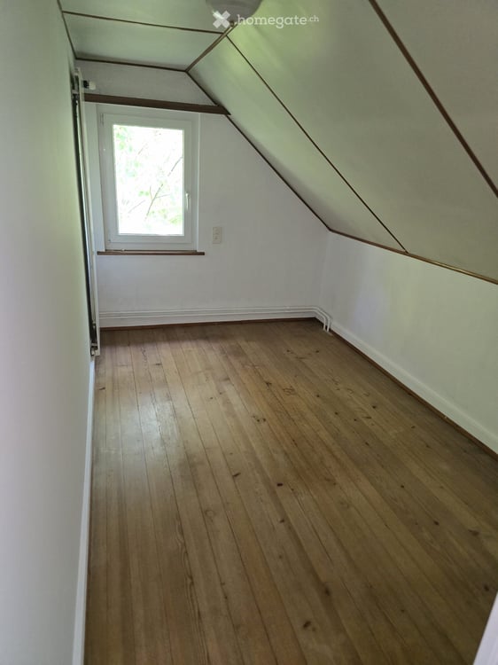 Charmante 4-Zimmer-Dachwohnung in Büsserach – sofort verfügbar 7