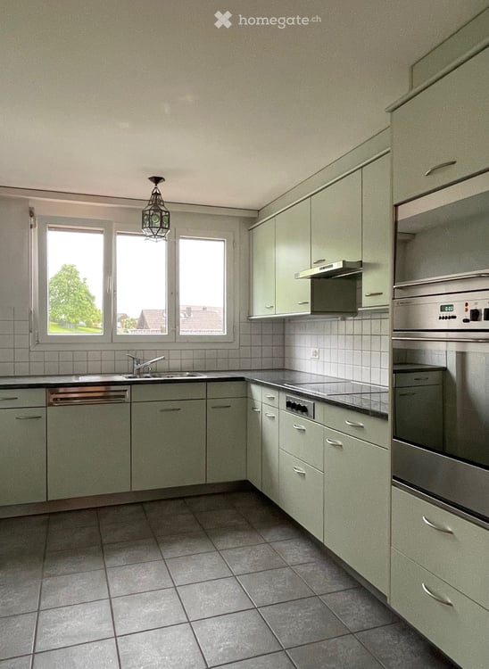 Charmante Dachwohnung mit Cheminée und Abendsonne 5