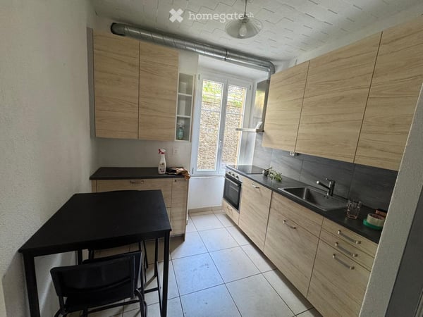 Spacieux appartement de 5.5 pièces au Chemin des Grands-Pins, Neuchâtel 5