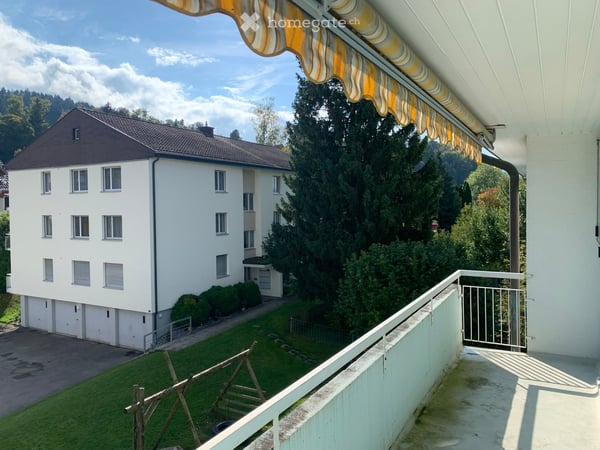 Gemütliche 2-Zimmer-Wohnung mit Balkon in Ganterschwil 7