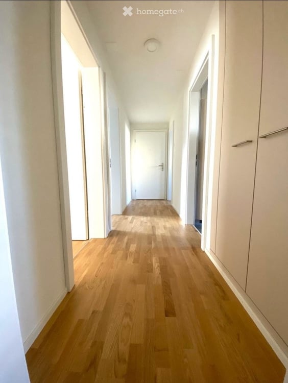 Nachmieter gesucht für 4-Zimmer-Wohnung mit Balkon in ruhiger Lage 2