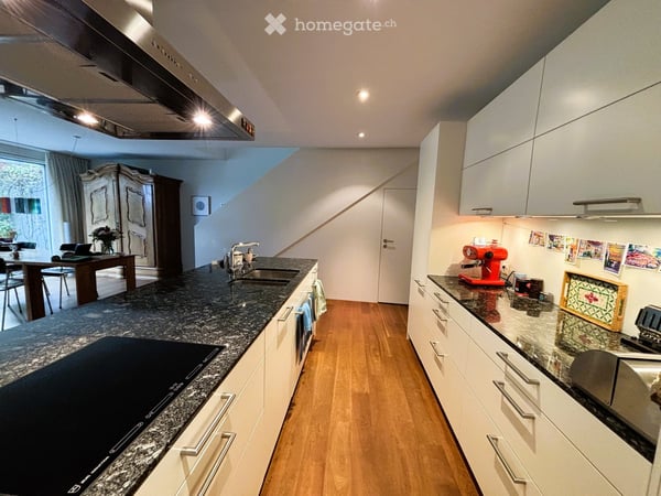 Grosszügige 3.5-Zimmer-Maisonette- Gartenwohnung mit Aussicht in Zürich-Wipkingen 4