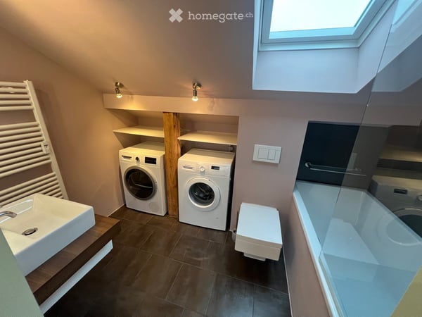 Moderne 1.5-Zimmer-Wohnung mit Balkon und schöner Aussicht in Zürich 8008 5