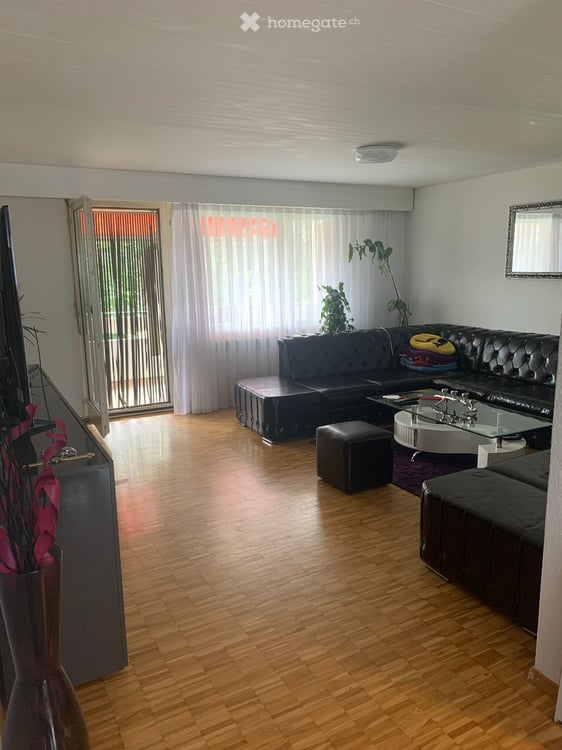 Schöne, helle 4.5 Zimmer in Hadlikon-Hinwil 12