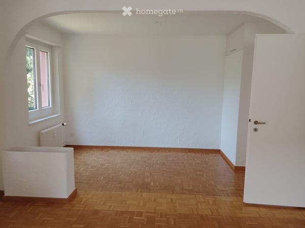 3-Zimmer-Wohnung mit Balkon in Kloten 9