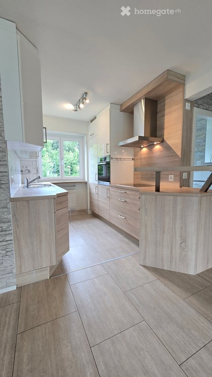 3,5 bis 4-Zimmer-Wohnung an ruhiger Lage am Geissberg / Einzel-Garage 5