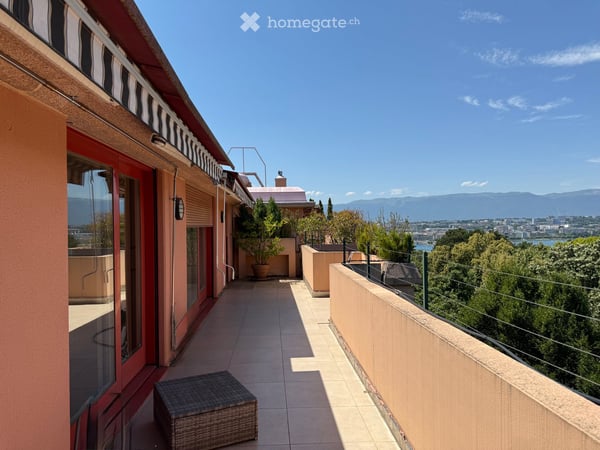 Remise de bail – Superbe appartement en attique de 6 pièces avec terrasses panoramiques 2