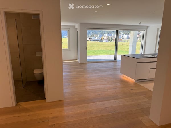 Exklusive 5.5 Zimmer Neubau-Erstwohnung 160m2 im Erdgeschoss, Erstbezug 15