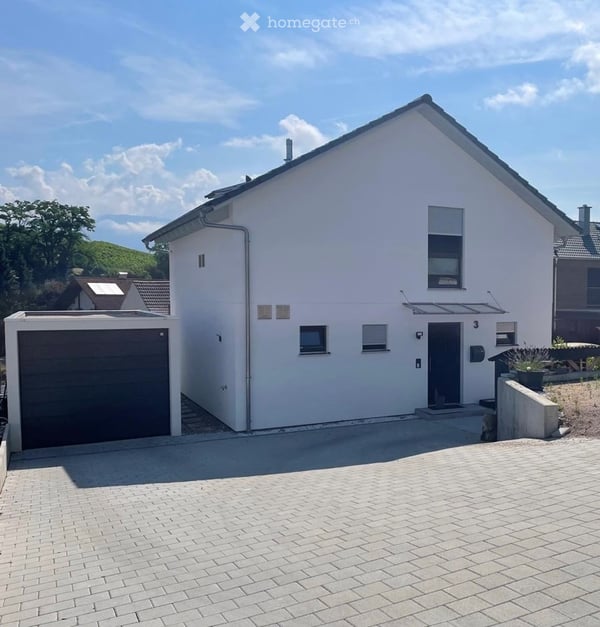 ZUM KAUF Exklusives SchwörerHaus in traumhafter Lage – Wohnen direkt an den Weinbergen 1