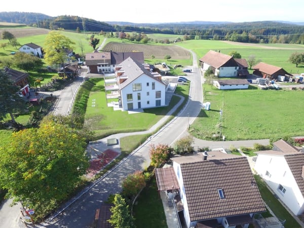 ländlich in neuer, grosszügiger 4 1/2 Zimmer Wohnung in Winterthur-Iberg leben 3