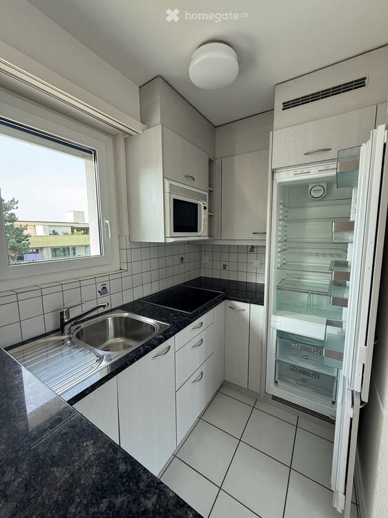 Dachwohnung mit grosser Terrasse nähe Tram 7