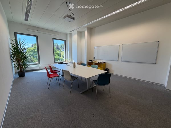 Moderne Bürofläche zur Untermiete – direkt beim Bahnhof Jona 15
