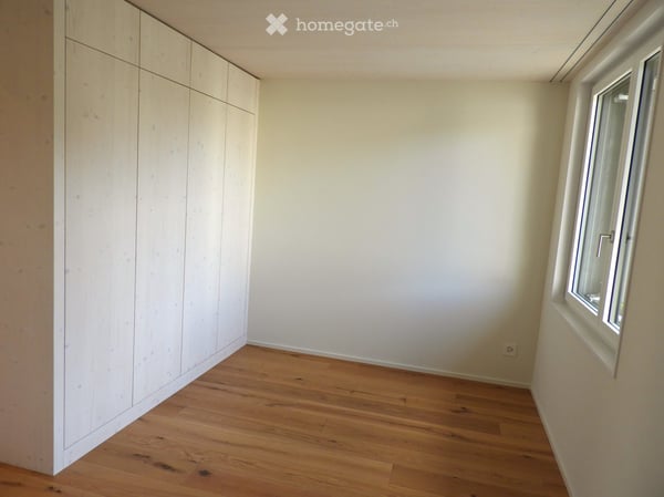 Erstvermietung 4.5 Zimmer-Wohnung in Doppeleinfamilienhaus mit Garten 6